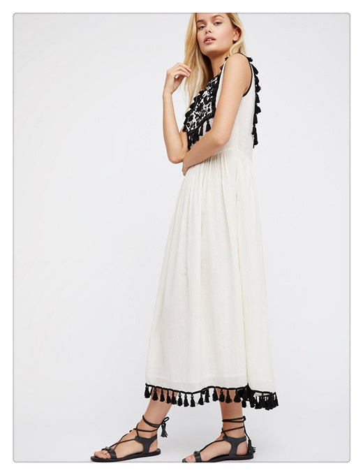 Boho Embroidered Fringe Dress – Sleeveless Floral Festival Style