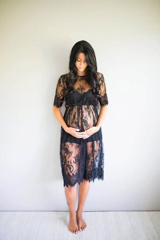 Summer Lace Maternity Gown – Elegant Maxi Dress for Baby Showers and Photography