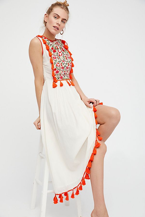 Boho Embroidered Fringe Dress – Sleeveless Floral Festival Style