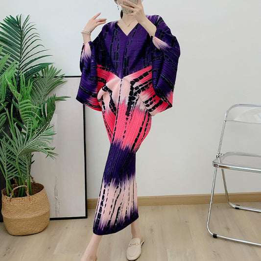 Pleated Batwing Sleeve Maxi Dress – Flowing A-Line Silhouette with Draped Sleeves